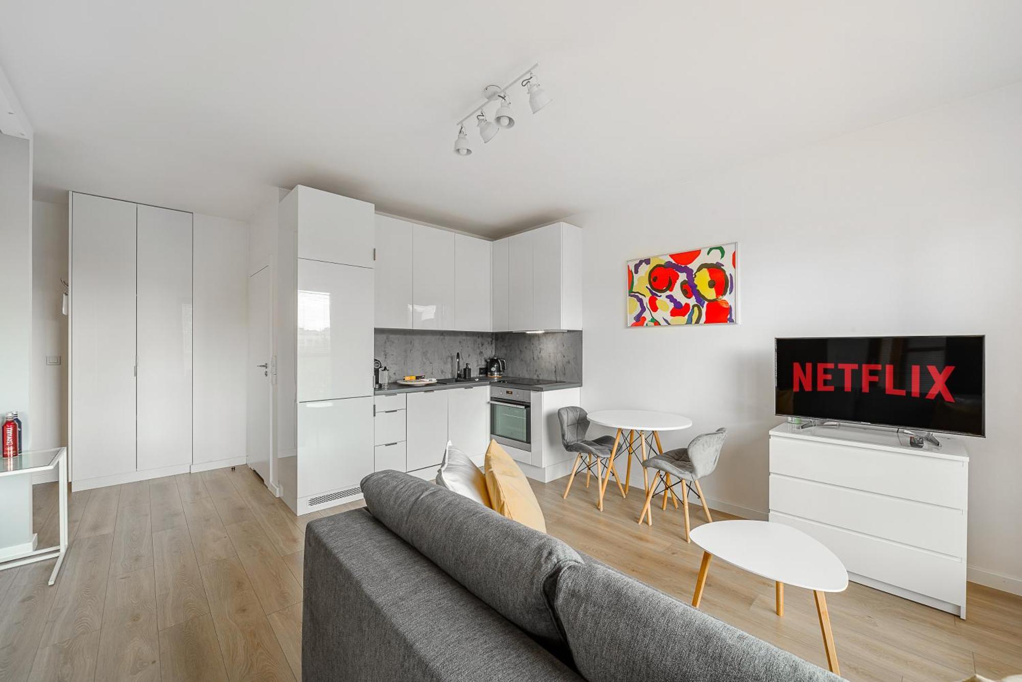 Cozy Family Apartments With Balcony Near Zlote Tarasy Varsovie Extérieur photo